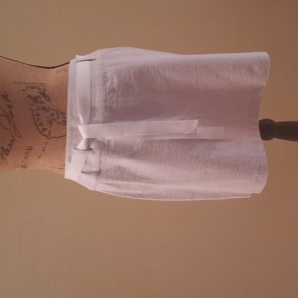 Skirt - Picture 1 of 4